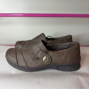 Earth Origins Naya Brown Leather Loafers Sz 8 Womens